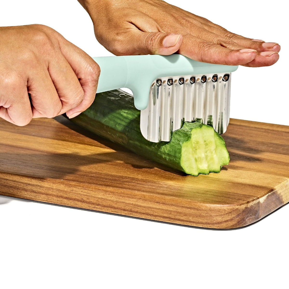 cut-and-prep-set-3-piece-x9 tot_61176700_baby-food-prep-set_pdp_04.jpeg