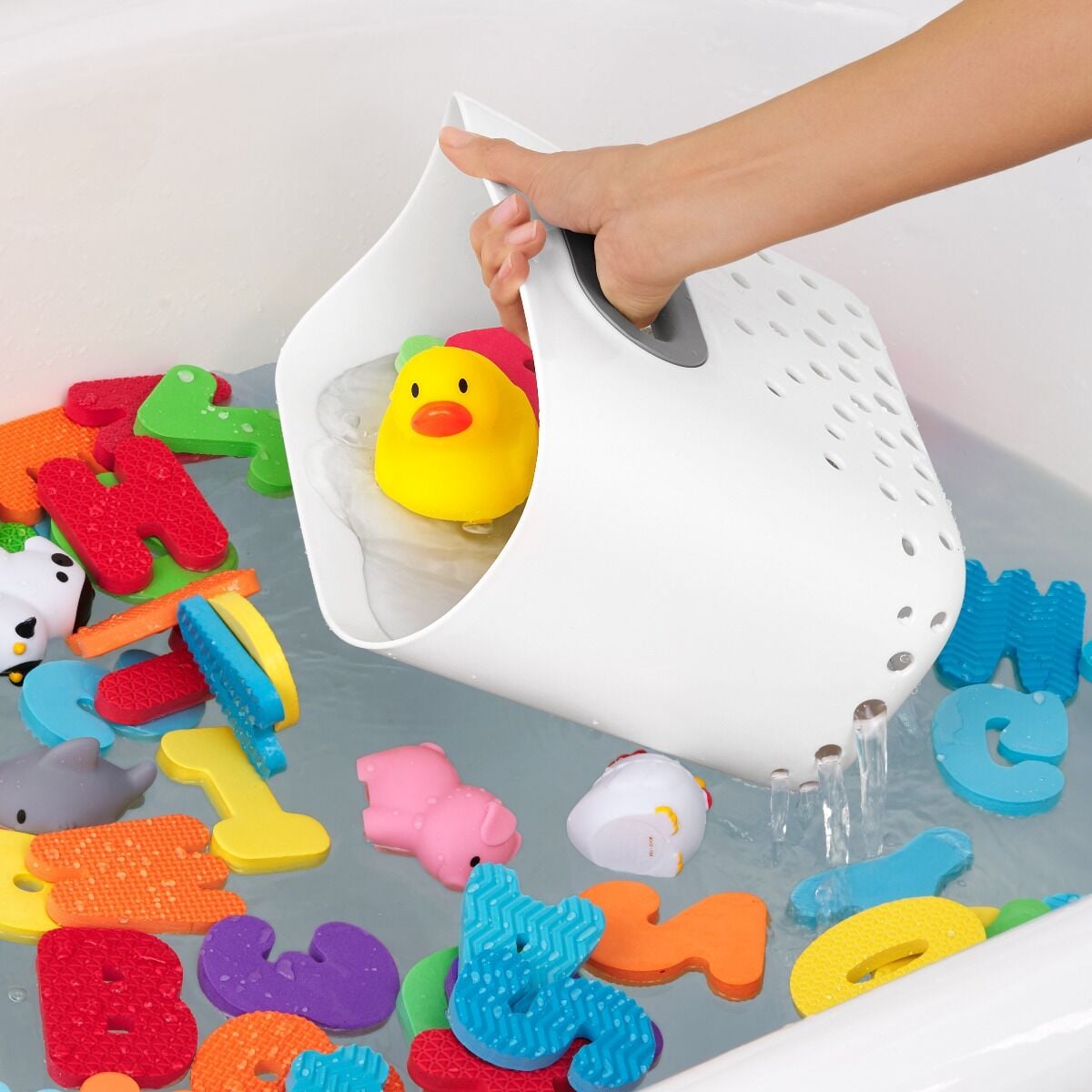 stand-up-bath-toy-bin-i8 tot_63135700_4a.jpg