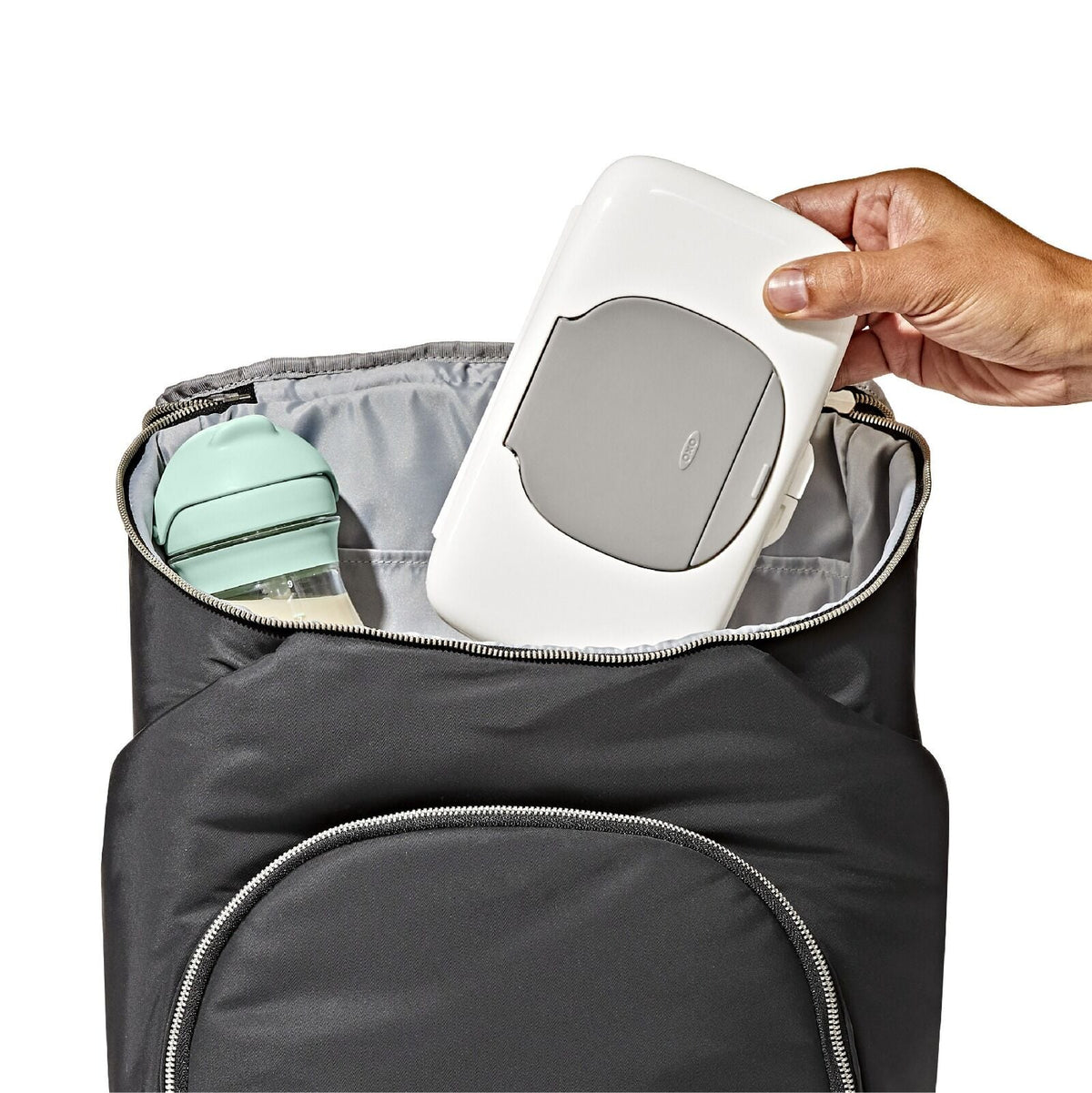 on-the-go-wipes-dispenser-f2 tot_63175100_otg-wipes-dispenser-drizzle_pdp_05.jpeg